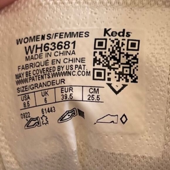 Keds White Leather Sneakers with Gold Eyelets & Soft Foam Insole (8.5) - Picture 4 of 5